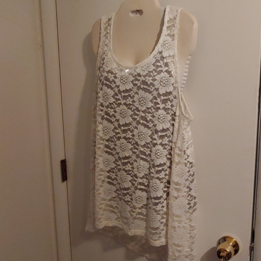Lacy cream top